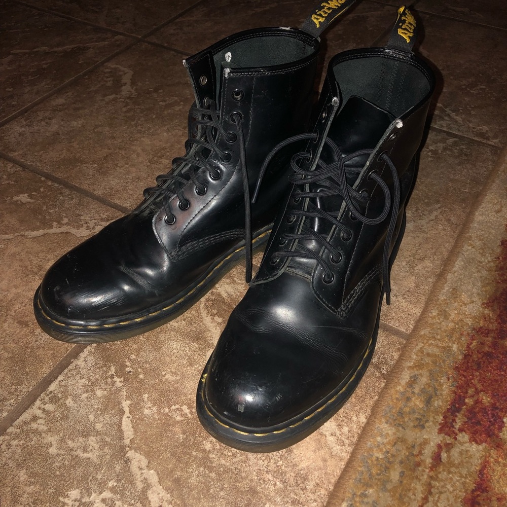 Dr. Martens 1460 boot smooth black leather
